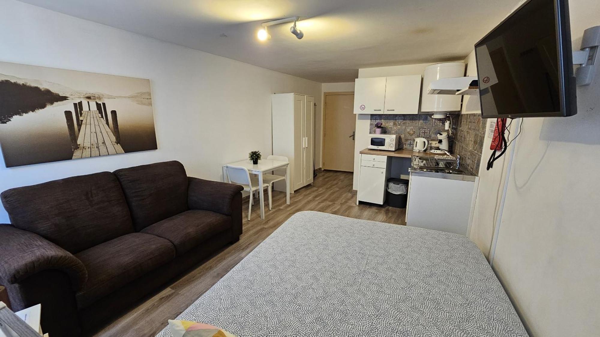 Apartamento Chez Esmara Et Philippe Fourche Bruselas Exterior foto
