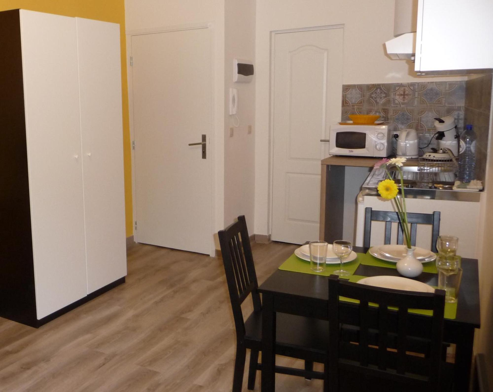 Apartamento Chez Esmara Et Philippe Fourche Bruselas Habitación foto